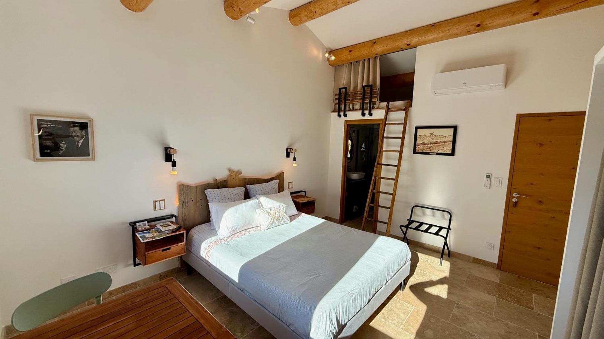 Mas Campau Bed and Breakfast Fontvieille Εξωτερικό φωτογραφία
